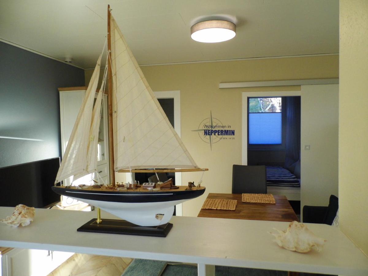 Ferienwohnung Seerose Neppermin Extérieur photo