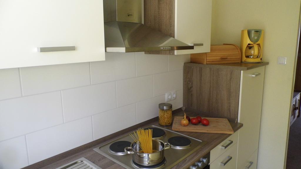 Ferienwohnung Seerose Neppermin Extérieur photo
