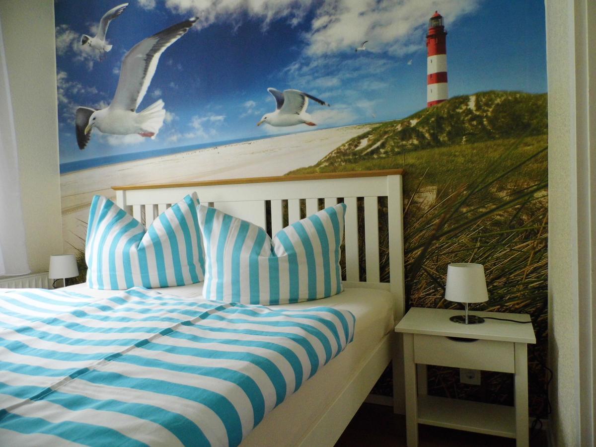 Ferienwohnung Seerose Neppermin Chambre photo
